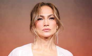 'Definitely Not Fabulous': Jennifer Lopez's Pants Criticized during Recent Outing in Los Angeles